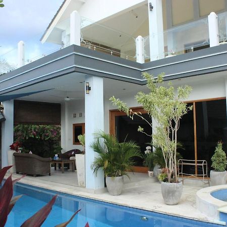 Kartika Villas Lovina Екстериор снимка